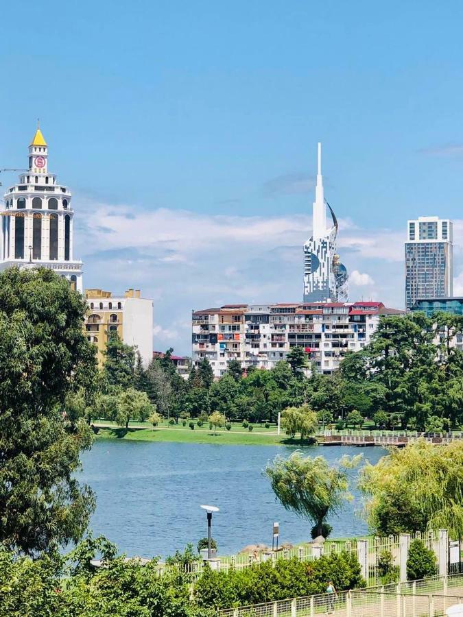 Tamara Apartment Takaishvili 3 บาทูมิ ภายนอก รูปภาพ